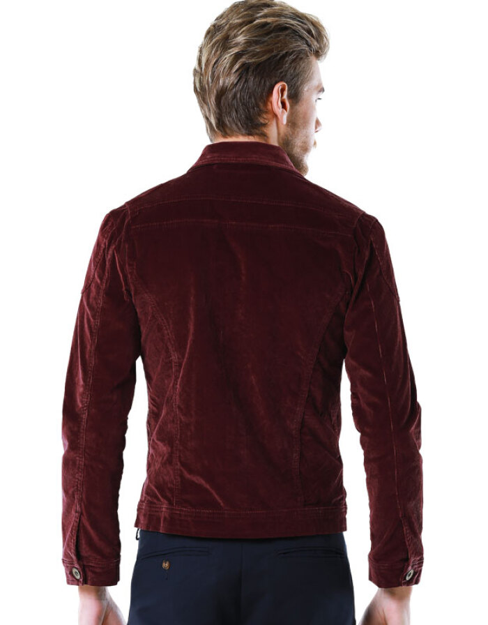 穿搭新风尚 麻吉MATCH灯芯绒工装夹克，解锁都市型格